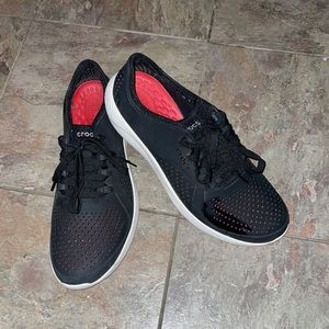 Crocs LiteRide Pacer Shoes sz 10